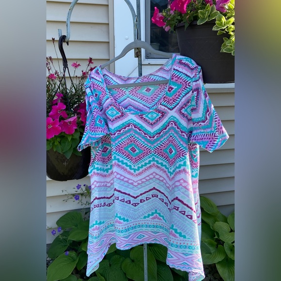 Very Gently Used Women’s Scoop Neck Top No Tags- Best Guess L/XXL, Ties on Sides - Picture 8 of 17